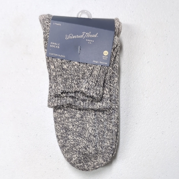 Universal Thread Other - Universal Thread Marled Gray Ankle Socks - 3 Pack